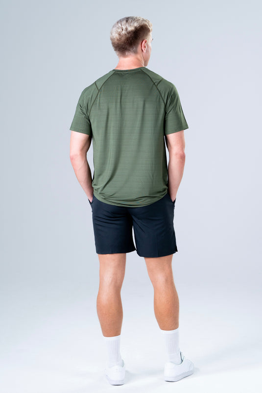 Men Muscle Fit Performance T-shirt Army Green